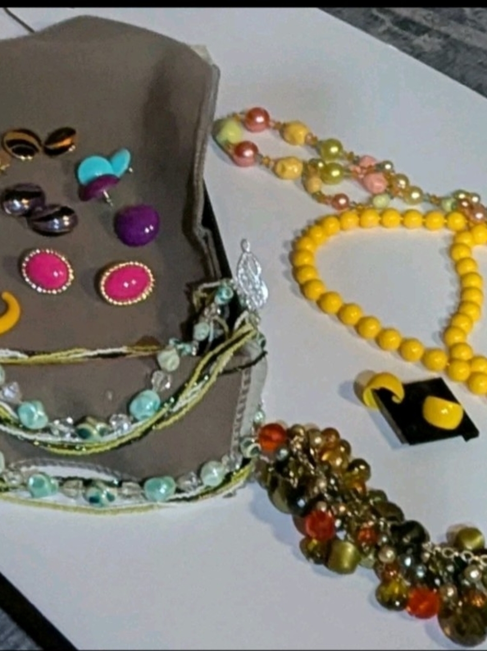 Vintage  60s 70sCostume Jewelry Lot -  Beaded Necklace & Earrings Chunky Chokers